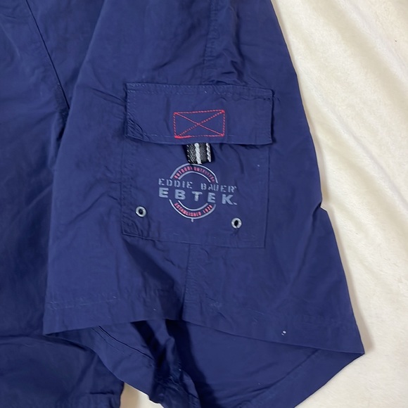 Eddie Bauer EBTEK Shorts - Picture 2 of 8